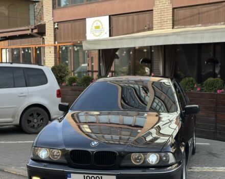 Черный БМВ 5 Серия, объемом двигателя 2.5 л и пробегом 300 тыс. км за 4999 $, фото 4 на Automoto.ua