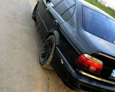 Черный БМВ 5 Серия, объемом двигателя 2.8 л и пробегом 600 тыс. км за 3200 $, фото 2 на Automoto.ua