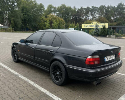 Черный БМВ 5 Серия, объемом двигателя 2.8 л и пробегом 300 тыс. км за 4200 $, фото 4 на Automoto.ua