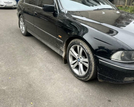 Черный БМВ 5 Серия, объемом двигателя 2.8 л и пробегом 340 тыс. км за 5999 $, фото 6 на Automoto.ua