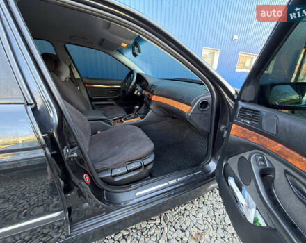 Черный БМВ 5 Серия, объемом двигателя 2.5 л и пробегом 300 тыс. км за 2900 $, фото 14 на Automoto.ua