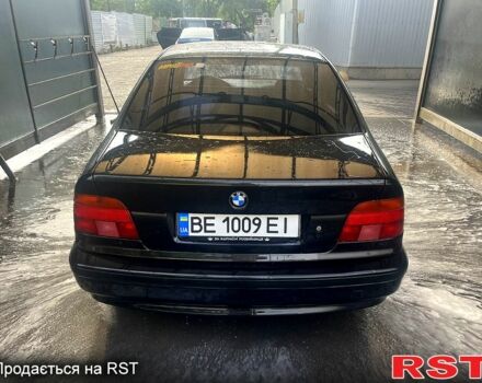 Чорний БМВ 5 Серія, об'ємом двигуна 2 л та пробігом 360 тис. км за 4200 $, фото 2 на Automoto.ua