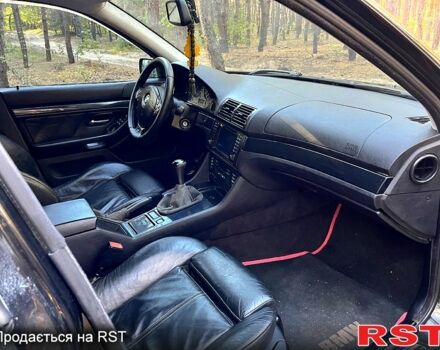 Черный БМВ 5 Серия, объемом двигателя 2.5 л и пробегом 350 тыс. км за 4500 $, фото 7 на Automoto.ua