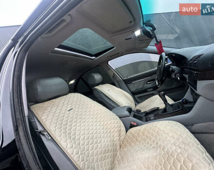 Черный БМВ 5 Серия, объемом двигателя 2.5 л и пробегом 460 тыс. км за 4800 $, фото 16 на Automoto.ua