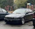 Черный БМВ 5 Серия, объемом двигателя 3.5 л и пробегом 440 тыс. км за 4212 $, фото 1 на Automoto.ua