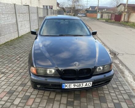 Черный БМВ 5 Серия, объемом двигателя 2.8 л и пробегом 282 тыс. км за 5500 $, фото 5 на Automoto.ua
