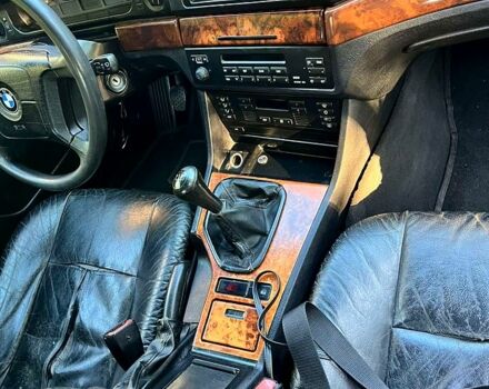 Чорний БМВ 5 Серія, об'ємом двигуна 2 л та пробігом 350 тис. км за 3200 $, фото 4 на Automoto.ua