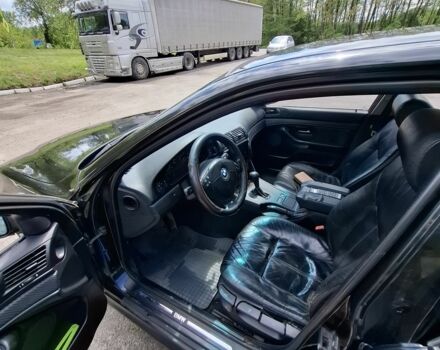 Чорний БМВ 5 Серія, об'ємом двигуна 2.8 л та пробігом 400 тис. км за 3250 $, фото 6 на Automoto.ua