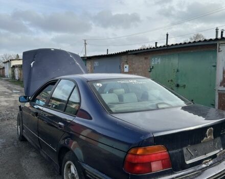 Черный БМВ 5 Серия, объемом двигателя 10 л и пробегом 3 тыс. км за 1000 $, фото 5 на Automoto.ua