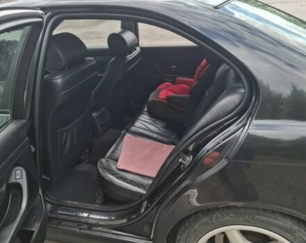 Чорний БМВ 5 Серія, об'ємом двигуна 2.8 л та пробігом 400 тис. км за 3250 $, фото 3 на Automoto.ua