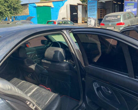 Черный БМВ 5 Серия, объемом двигателя 2.5 л и пробегом 305 тыс. км за 4500 $, фото 3 на Automoto.ua