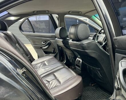 Чорний БМВ 5 Серія, об'ємом двигуна 2 л та пробігом 400 тис. км за 2700 $, фото 3 на Automoto.ua