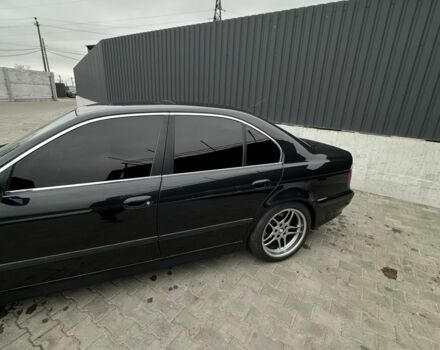 Чорний БМВ 5 Серія, об'ємом двигуна 2 л та пробігом 408 тис. км за 4200 $, фото 3 на Automoto.ua