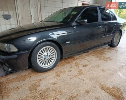 Черный БМВ 5 Серия, объемом двигателя 2.93 л и пробегом 307 тыс. км за 4300 $, фото 2 на Automoto.ua