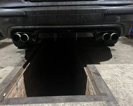 Черный БМВ 5 Серия, объемом двигателя 2 л и пробегом 294 тыс. км за 4500 $, фото 4 на Automoto.ua