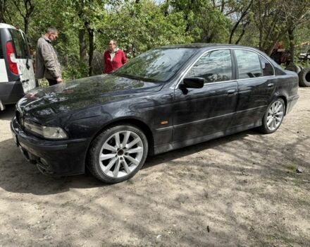 Черный БМВ 5 Серия, объемом двигателя 2.5 л и пробегом 320 тыс. км за 1600 $, фото 4 на Automoto.ua