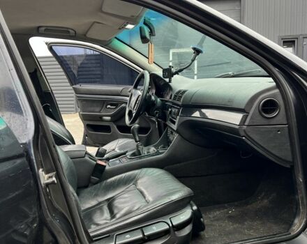 Чорний БМВ 5 Серія, об'ємом двигуна 2 л та пробігом 400 тис. км за 2700 $, фото 2 на Automoto.ua