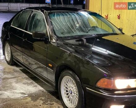 Черный БМВ 5 Серия, объемом двигателя 2 л и пробегом 450 тыс. км за 4200 $, фото 3 на Automoto.ua