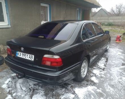 Черный БМВ 5 Серия, объемом двигателя 2 л и пробегом 496 тыс. км за 3200 $, фото 2 на Automoto.ua