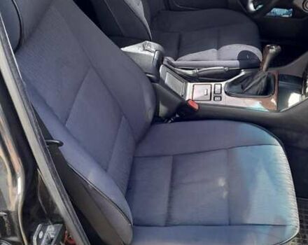 Чорний БМВ 5 Серія, об'ємом двигуна 1.99 л та пробігом 265 тис. км за 5500 $, фото 20 на Automoto.ua