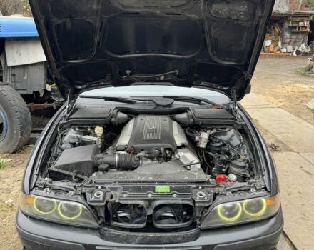 Черный БМВ 5 Серия, объемом двигателя 3.4 л и пробегом 431 тыс. км за 4700 $, фото 8 на Automoto.ua