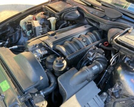 Черный БМВ 5 Серия, объемом двигателя 2.8 л и пробегом 150 тыс. км за 5600 $, фото 22 на Automoto.ua