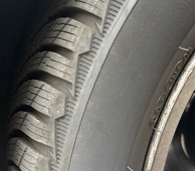 Черный БМВ 5 Серия, объемом двигателя 2.5 л и пробегом 288 тыс. км за 4500 $, фото 22 на Automoto.ua