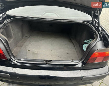 Черный БМВ 5 Серия, объемом двигателя 2.5 л и пробегом 460 тыс. км за 4800 $, фото 19 на Automoto.ua