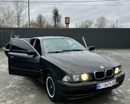 Чорний БМВ 5 Серія, об'ємом двигуна 2 л та пробігом 400 тис. км за 2700 $, фото 1 на Automoto.ua