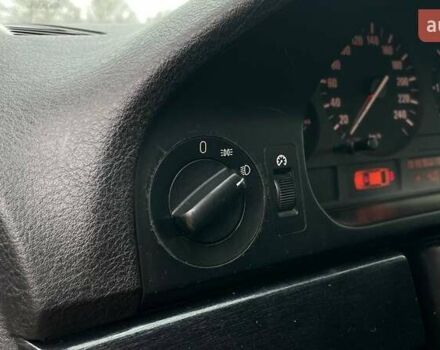 Чорний БМВ 5 Серія, об'ємом двигуна 2.5 л та пробігом 301 тис. км за 3999 $, фото 15 на Automoto.ua