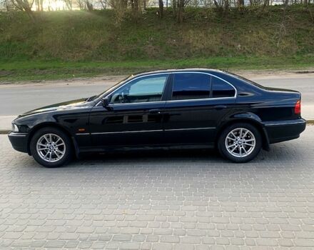 Черный БМВ 5 Серия, объемом двигателя 2 л и пробегом 252 тыс. км за 5200 $, фото 1 на Automoto.ua