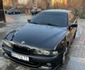 Черный БМВ 5 Серия, объемом двигателя 3 л и пробегом 247 тыс. км за 2750 $, фото 1 на Automoto.ua
