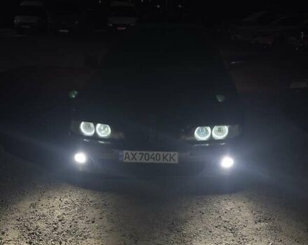 Чорний БМВ 5 Серія, об'ємом двигуна 2.5 л та пробігом 370 тис. км за 5400 $, фото 2 на Automoto.ua