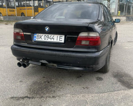 Черный БМВ 5 Серия, объемом двигателя 2.2 л и пробегом 417 тыс. км за 3500 $, фото 4 на Automoto.ua