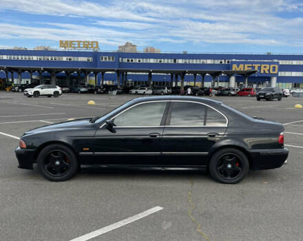 Чорний БМВ 5 Серія, об'ємом двигуна 3.5 л та пробігом 550 тис. км за 4400 $, фото 3 на Automoto.ua