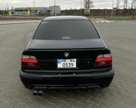 Черный БМВ 5 Серия, объемом двигателя 4.4 л и пробегом 350 тыс. км за 9000 $, фото 3 на Automoto.ua