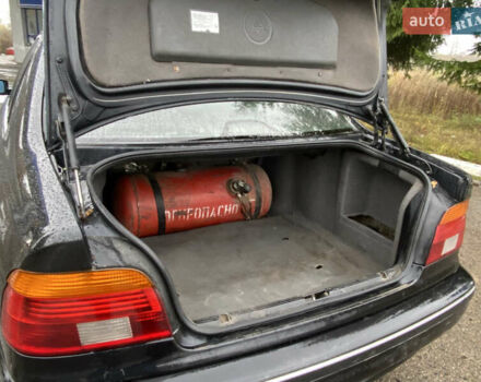 Черный БМВ 5 Серия, объемом двигателя 2.79 л и пробегом 300 тыс. км за 4400 $, фото 40 на Automoto.ua