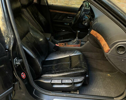 Чорний БМВ 5 Серія, об'ємом двигуна 3.5 л та пробігом 550 тис. км за 4400 $, фото 19 на Automoto.ua