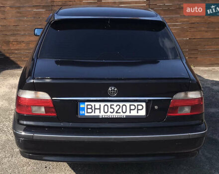 Чорний БМВ 5 Серія, об'ємом двигуна 1.99 л та пробігом 299 тис. км за 4399 $, фото 6 на Automoto.ua