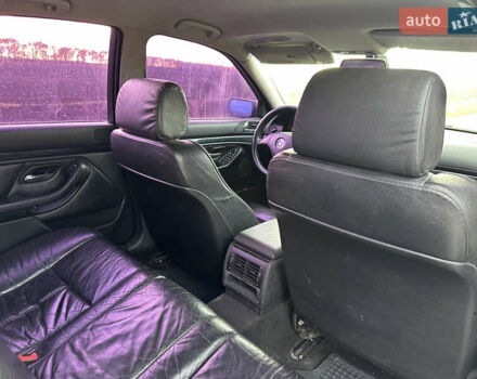 Чорний БМВ 5 Серія, об'ємом двигуна 2 л та пробігом 370 тис. км за 3000 $, фото 29 на Automoto.ua