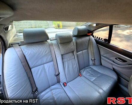 Черный БМВ 5 Серия, объемом двигателя 2 л и пробегом 400 тыс. км за 4500 $, фото 9 на Automoto.ua