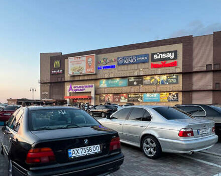 Чорний БМВ 5 Серія, об'ємом двигуна 2 л та пробігом 300 тис. км за 3800 $, фото 13 на Automoto.ua