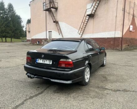 Черный БМВ 5 Серия, объемом двигателя 2.8 л и пробегом 366 тыс. км за 3750 $, фото 6 на Automoto.ua