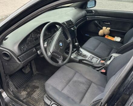 Черный БМВ 5 Серия, объемом двигателя 2.5 л и пробегом 600 тыс. км за 2300 $, фото 3 на Automoto.ua