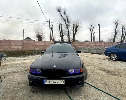 Черный БМВ 5 Серия, объемом двигателя 2 л и пробегом 290 тыс. км за 5200 $, фото 1 на Automoto.ua