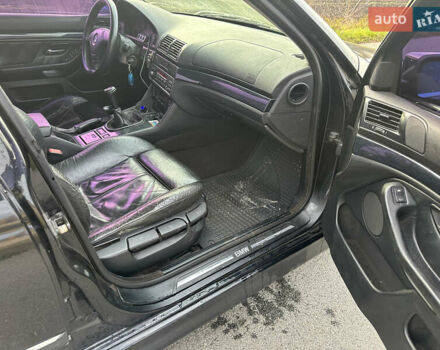 Чорний БМВ 5 Серія, об'ємом двигуна 2 л та пробігом 370 тис. км за 3000 $, фото 21 на Automoto.ua