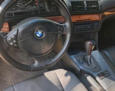 Чорний БМВ 5 Серія, об'ємом двигуна 2.8 л та пробігом 400 тис. км за 5800 $, фото 5 на Automoto.ua