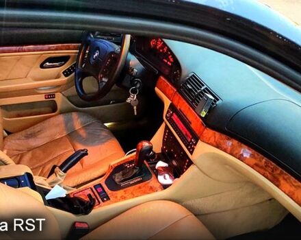 Черный БМВ 5 Серия, объемом двигателя 2.8 л и пробегом 400 тыс. км за 4700 $, фото 2 на Automoto.ua