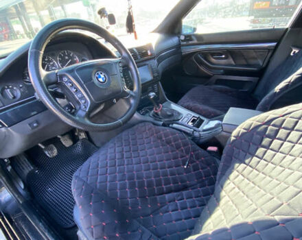 Черный БМВ 5 Серия, объемом двигателя 2.79 л и пробегом 210 тыс. км за 4300 $, фото 4 на Automoto.ua