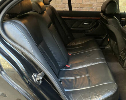 Чорний БМВ 5 Серія, об'ємом двигуна 3.5 л та пробігом 550 тис. км за 4400 $, фото 21 на Automoto.ua